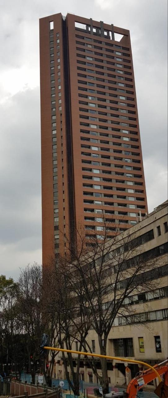 דירות Amoblado Bogota, Wifi, Agua Caliente מראה חיצוני תמונה